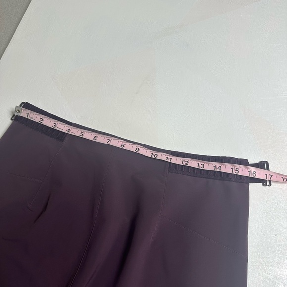 ✨🍋Lululemon Esker Slim *lululemon lab
Black Cherry size 8 - Picture 15 of 16